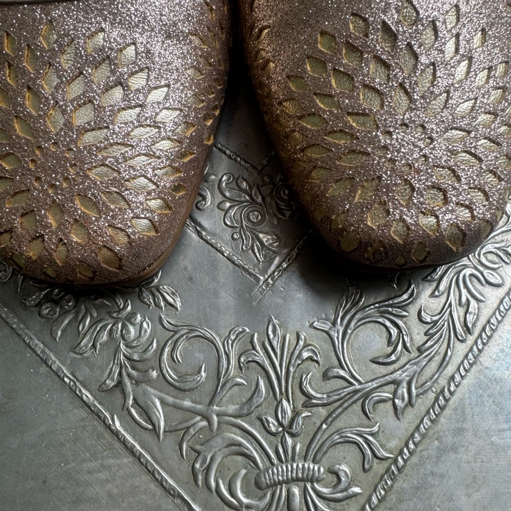 Jimmy Choo Metallic Gold Flats. - Picture 12 of 12